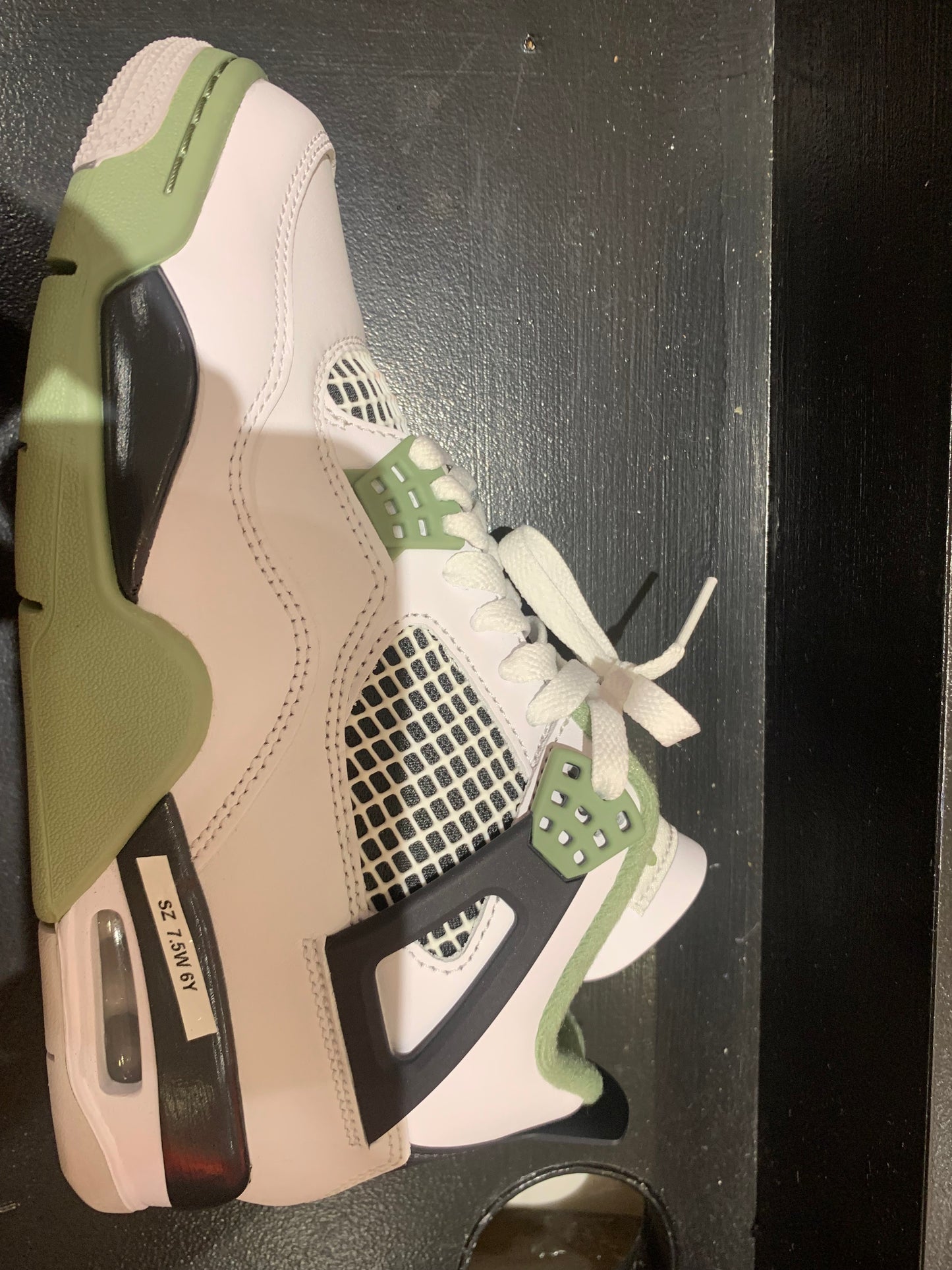 Jordan 4 Seafoam