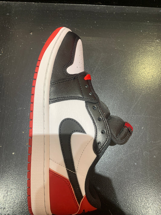 Jordan 1 Low Black Toe